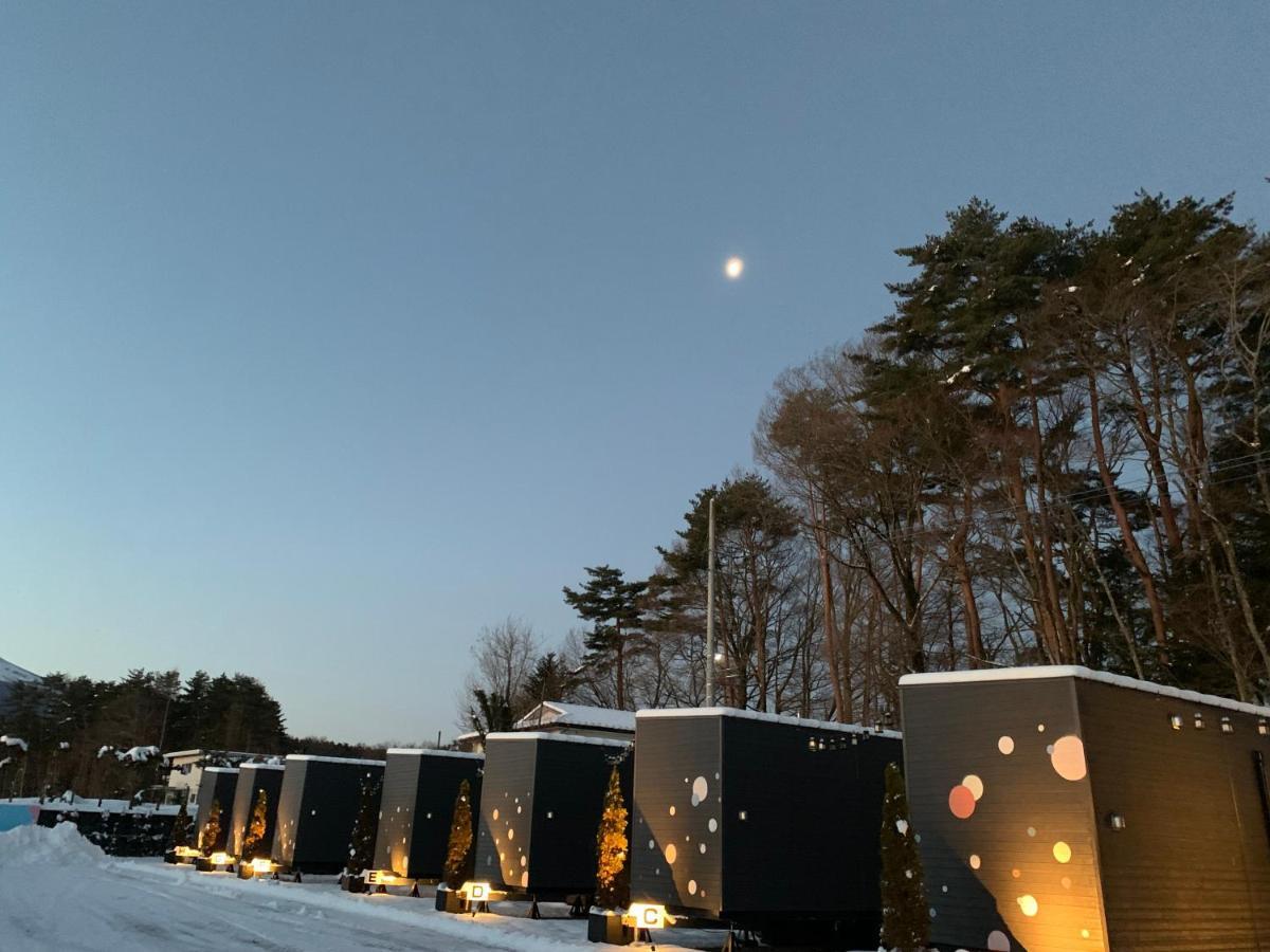 Mt Fuji Glamping Tourist Villa Kawaguchiko Фуджикавагучико Екстериор снимка