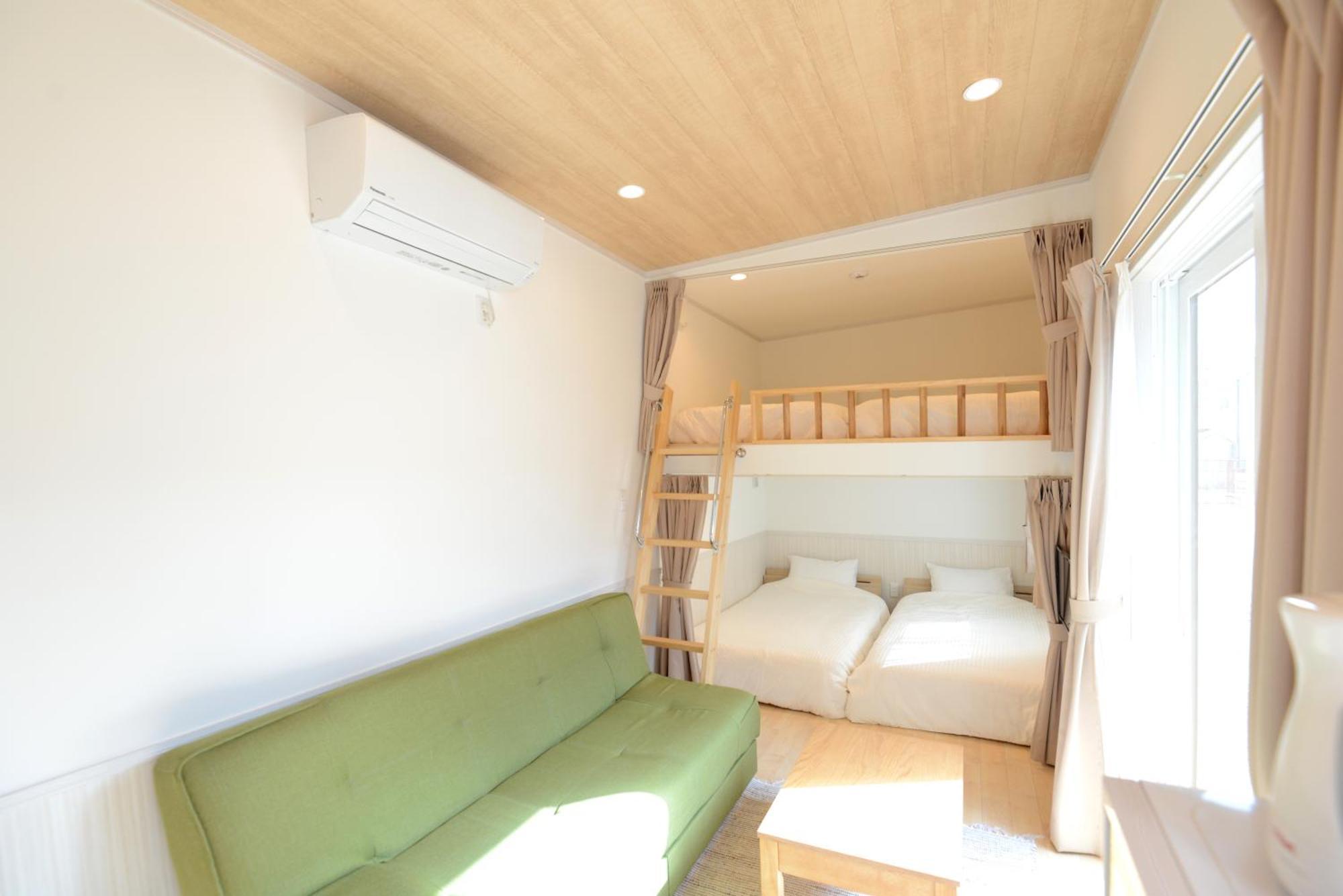 Mt Fuji Glamping Tourist Villa Kawaguchiko Фуджикавагучико Екстериор снимка