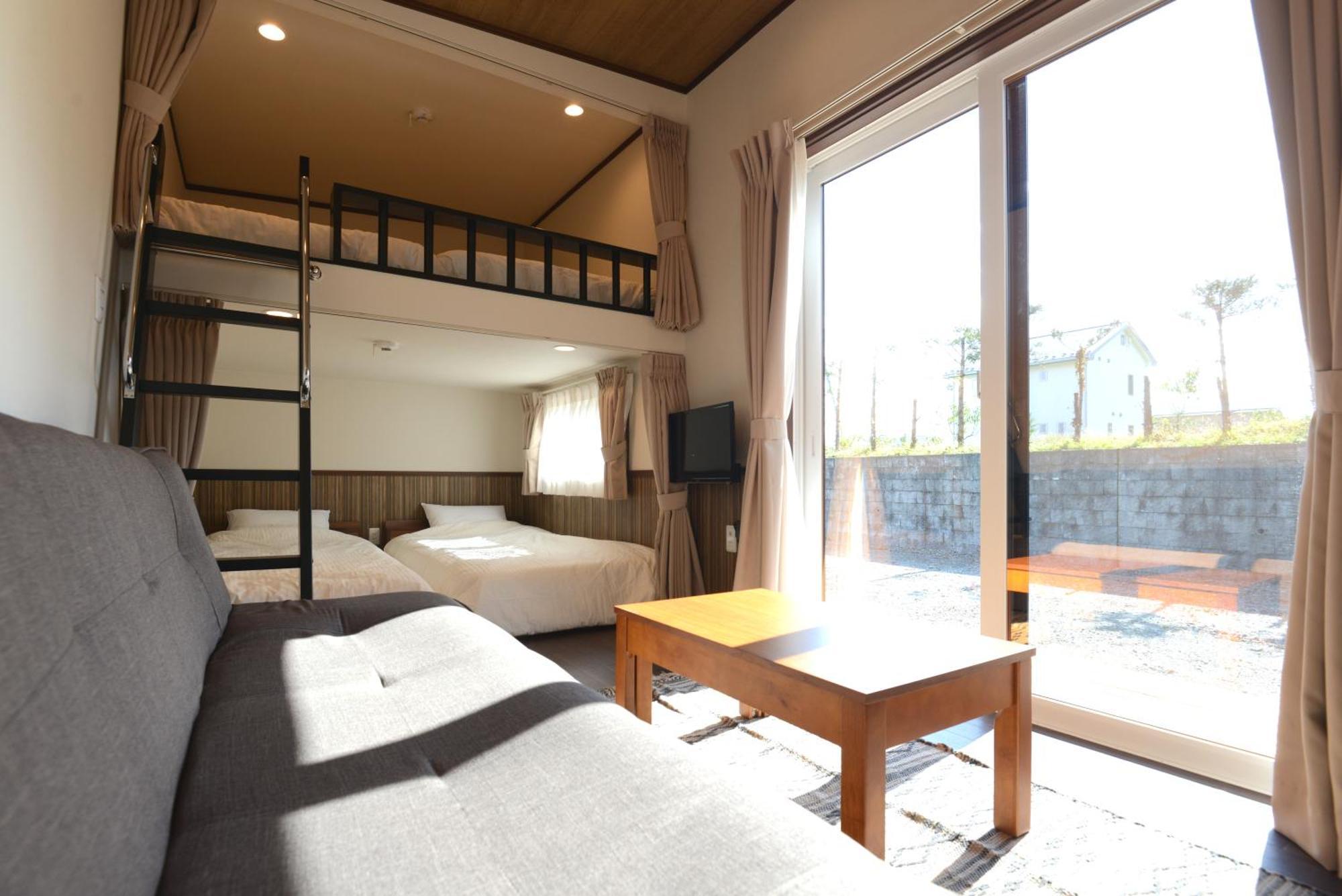 Mt Fuji Glamping Tourist Villa Kawaguchiko Фуджикавагучико Екстериор снимка