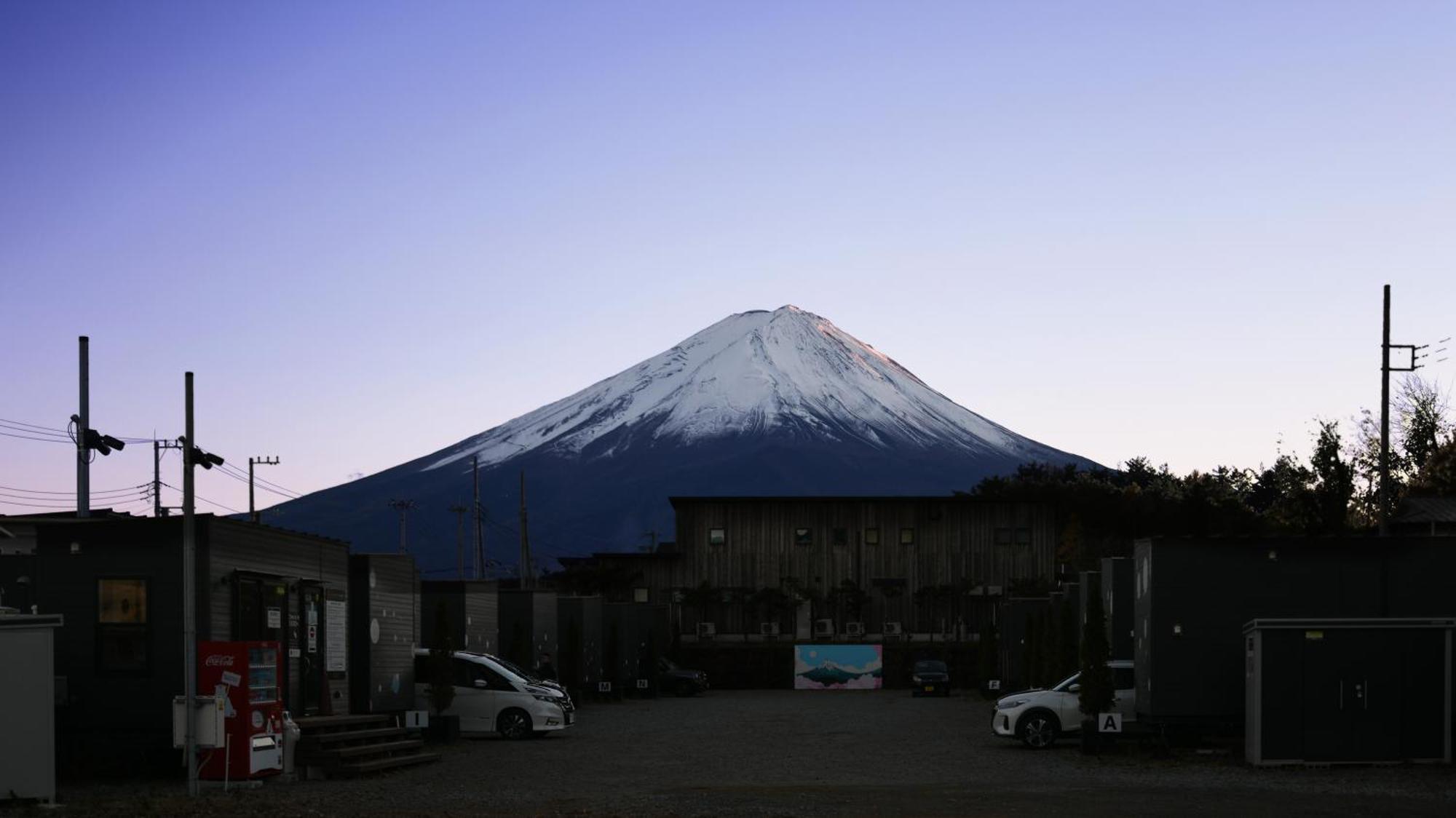 Mt Fuji Glamping Tourist Villa Kawaguchiko Фуджикавагучико Екстериор снимка